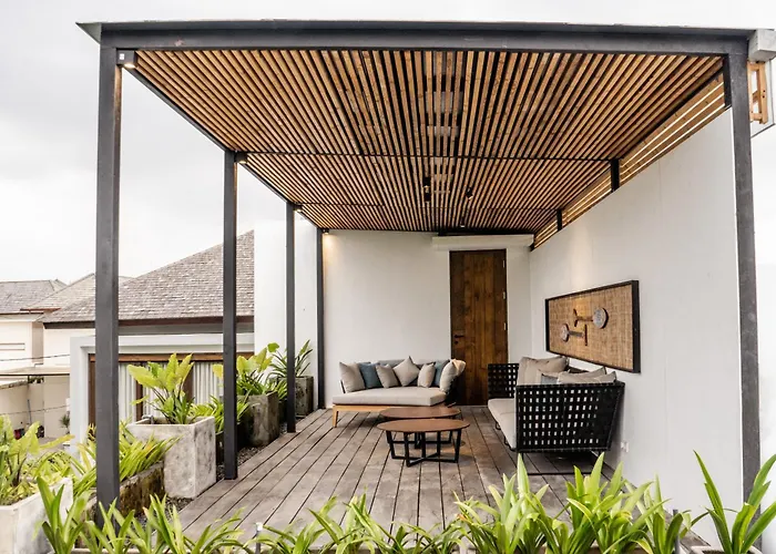 Villa Leceni Canggu By Nakula
